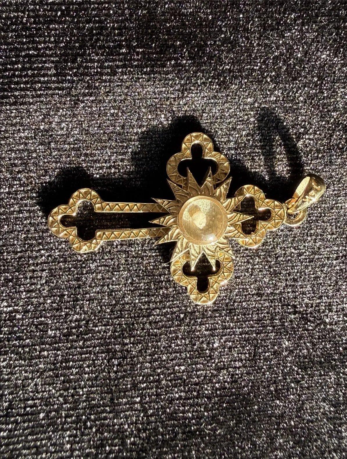 gold cross pendant