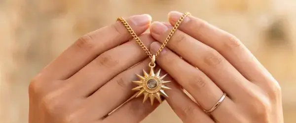 nativity pendant
